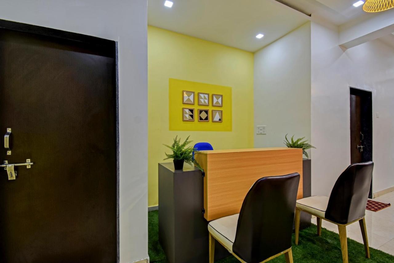 Oyo Home 78047 Alluring Stay Pimpri Pimpri-Chinchwad Exterior photo