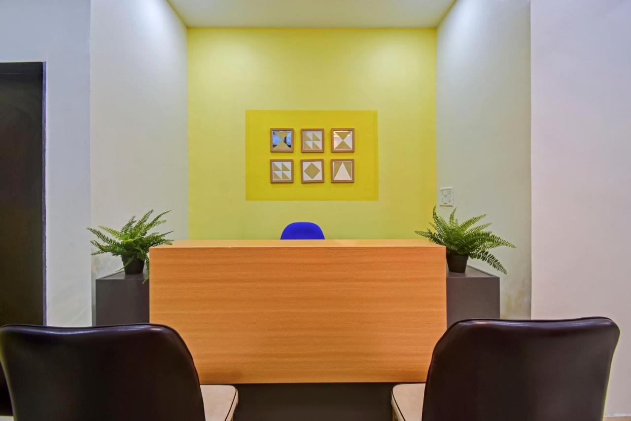 Oyo Home 78047 Alluring Stay Pimpri Pimpri-Chinchwad Exterior photo